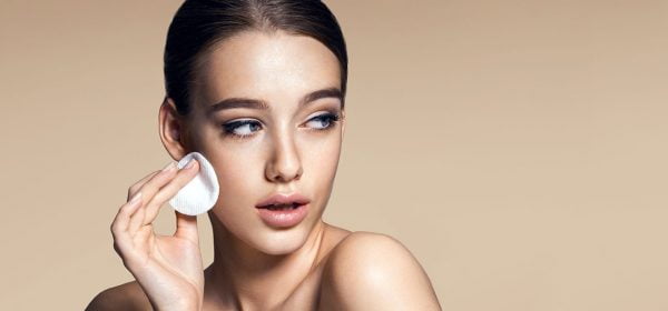 Say Goodbye to Oily Skin: The Best Skin Care Products for Oily Skin